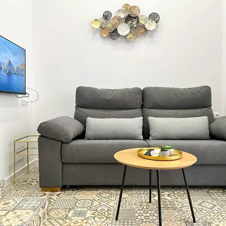 Capitan Rueda - Parking 10 Euros Per Day Apartment