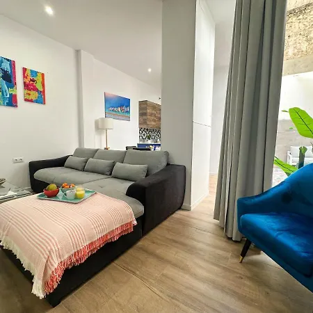 Apartment Capitan Rueda - Parking 10 Euros Per Day *